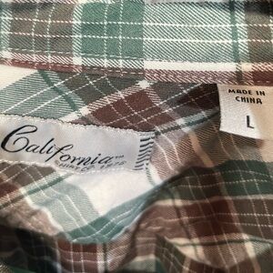 California Green and Brown Button Down Polo Collar Shirt